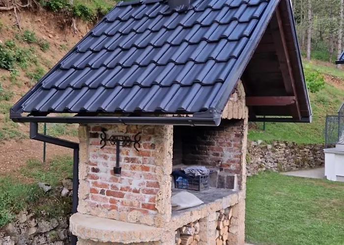 Apartments Martin Brod Martin Brod