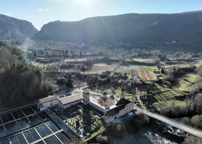 Apartment Apartments Martin Brod Martin Brod