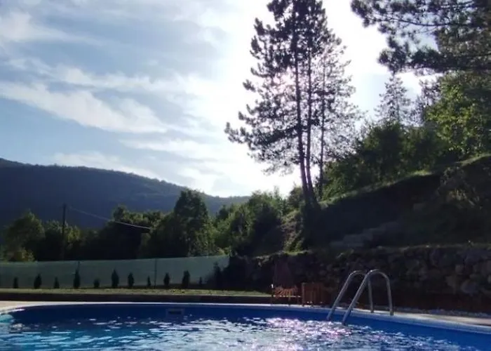 Apartment Apartments Martin Brod Martin Brod