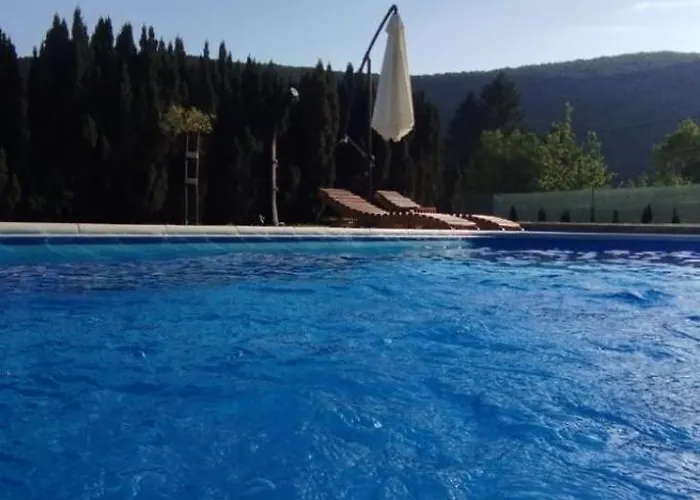 Apartments Martin Brod Martin Brod