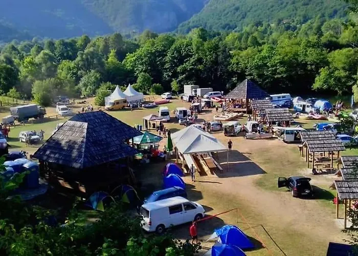 Apartments Martin Brod Apartment